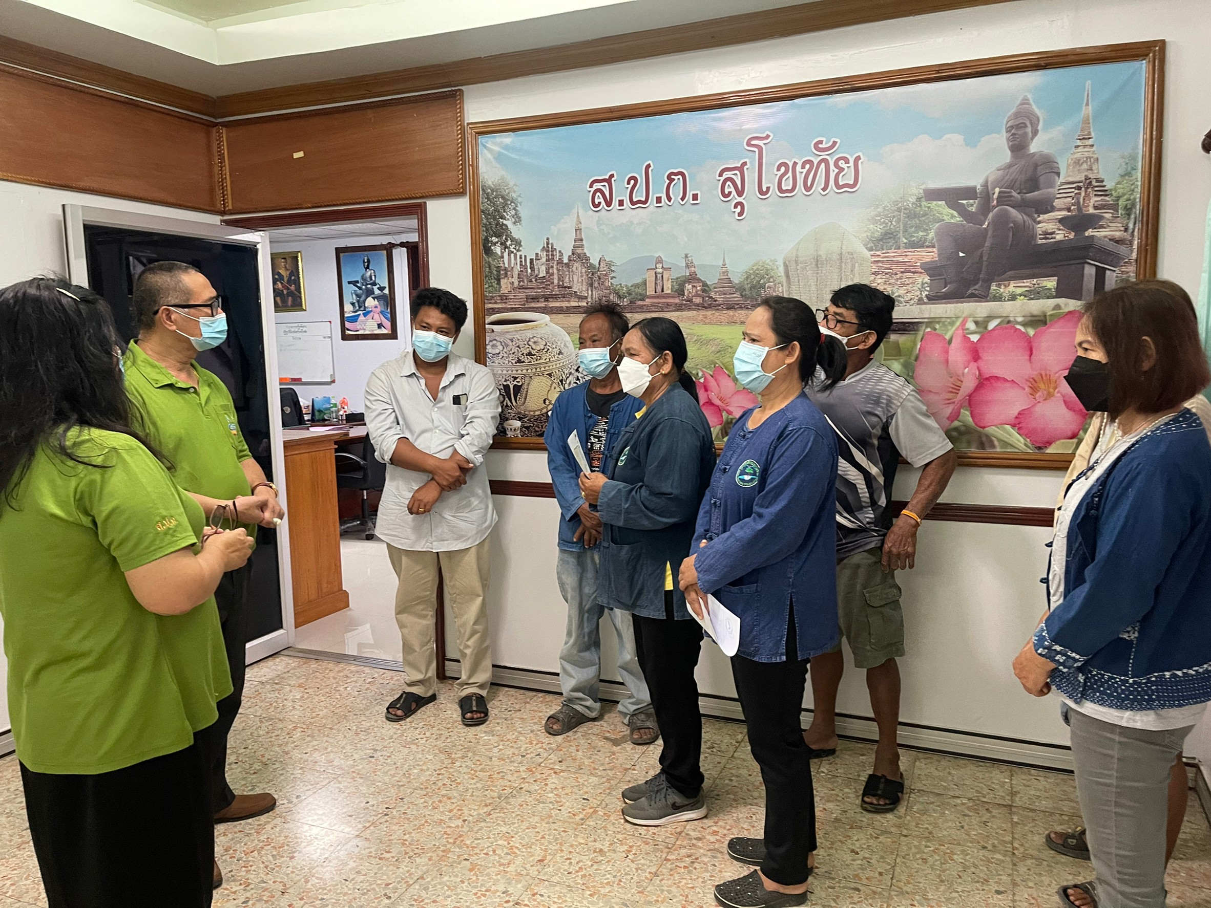 title - โครงการพัฒนาและขยายผลศาตร์พระราชา ในรูปแบบโคก หนอง นาโมเดล ในพื้นที่เขตปฏิรูปที่ดินตำบลนาขุนไกร  อำเภอศรีสำโรง  จังหวัดสุโขทัย